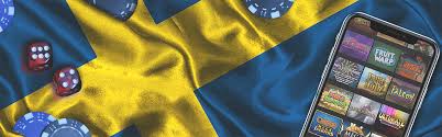 Svensk flagga i bakgrunden med tärningar, spelmarker och en smartphone med slotsspel i förgrunden